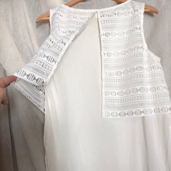 Katherine Kelly blouse - Picture 3 of 6